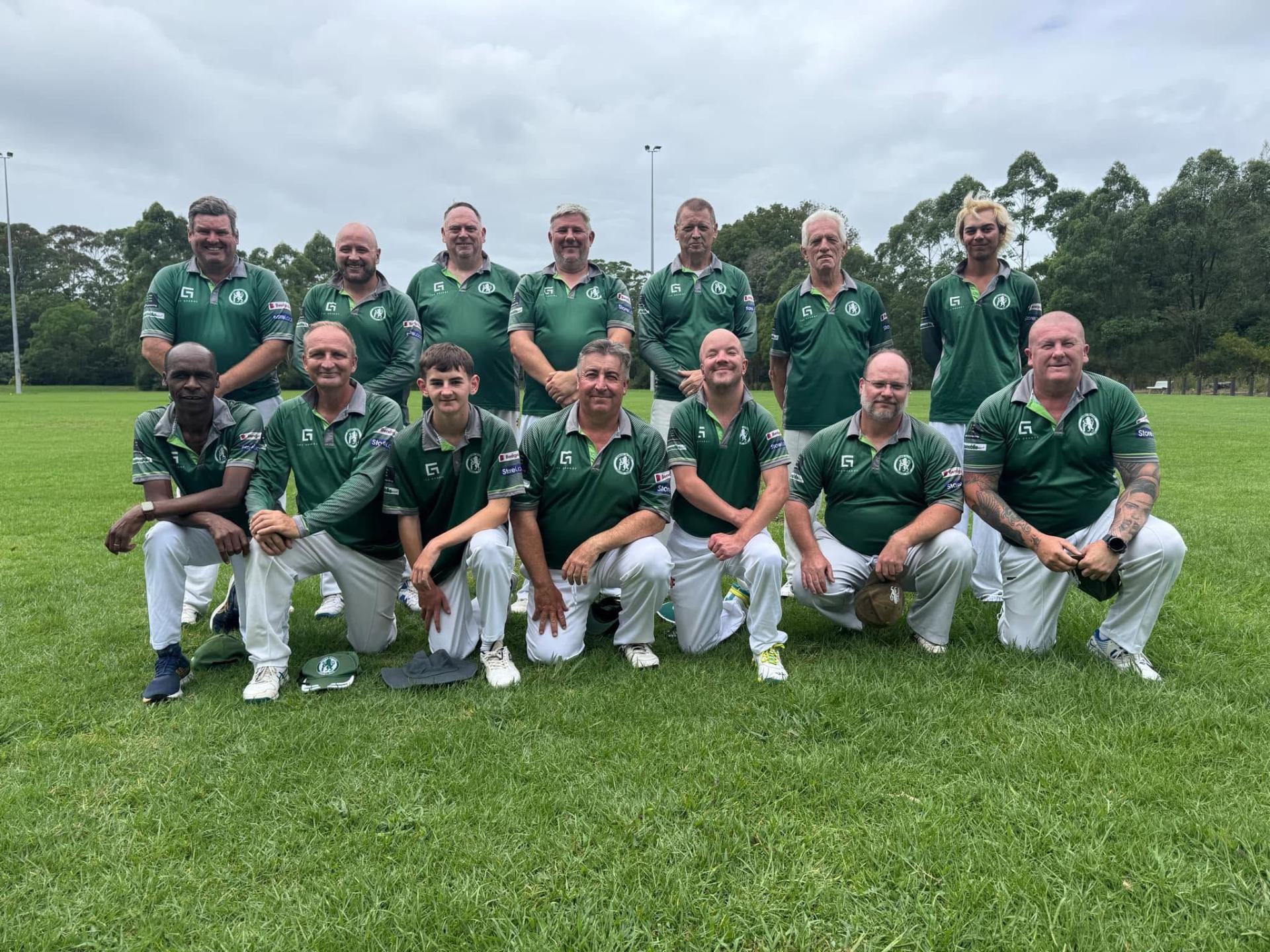 Senior men's team group photo in club greens